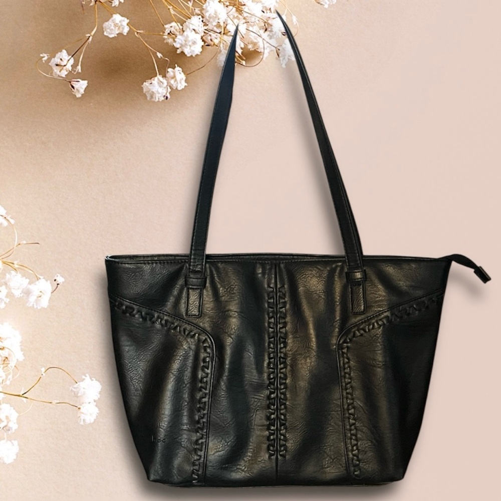 Black b.o.c. Shoulder Handbag Purse Tote Excellent Condition